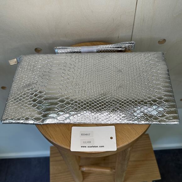 SCARLETON Los Angels Silver Snake Embossed Clutch NEW Removable Crossbody Strap - Picture 5 of 5